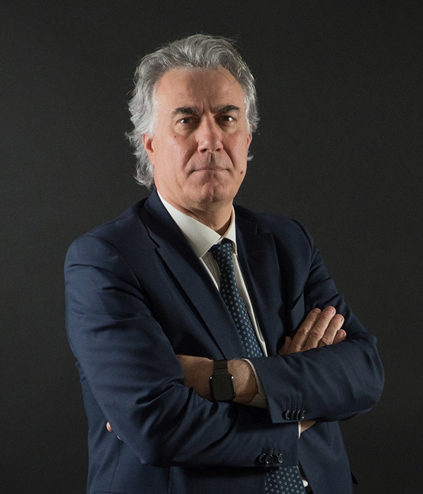 L’avvocato Cosimo Lombardi vanta grande esperienza in diritto societario e finanziario, con focus sulla gestione delle crisi d’impresa