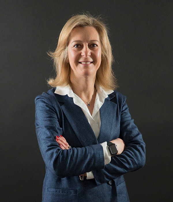 L’avvocato Valentina Zuolo concentra la sua attività professionale nei settori del diritto tributario e del diritto penale dell’economia.
