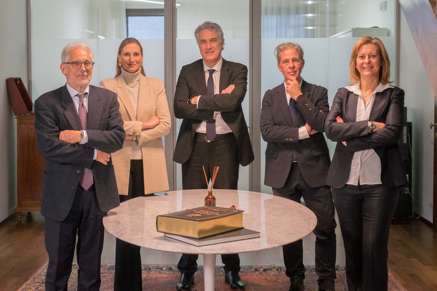 Studio Chiarelli Druda Lombardi & Associati nasce dall’unione di competenze legali e fiscali qualificate, offre assistenza completa su misura